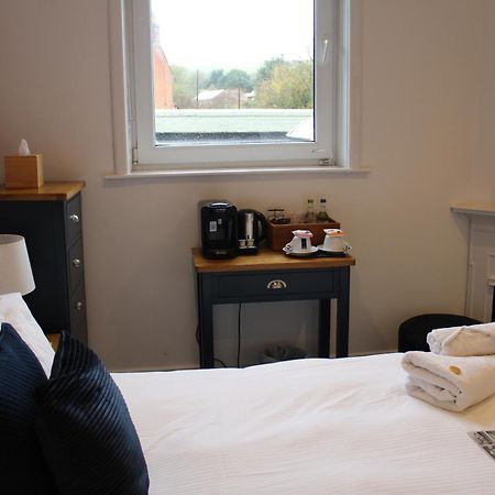 Bed and Breakfast The White Lion Ventnor Esterno foto