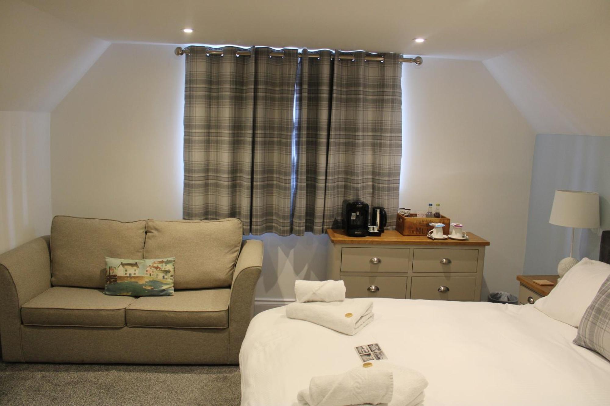 Bed and Breakfast The White Lion Ventnor Esterno foto