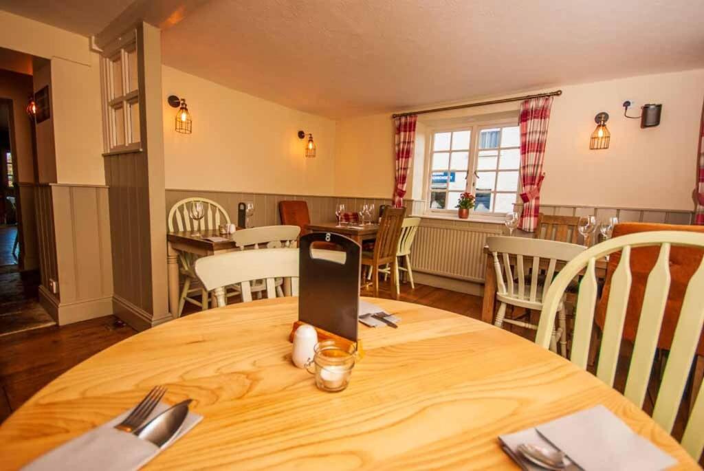 Bed and Breakfast The White Lion Ventnor Esterno foto